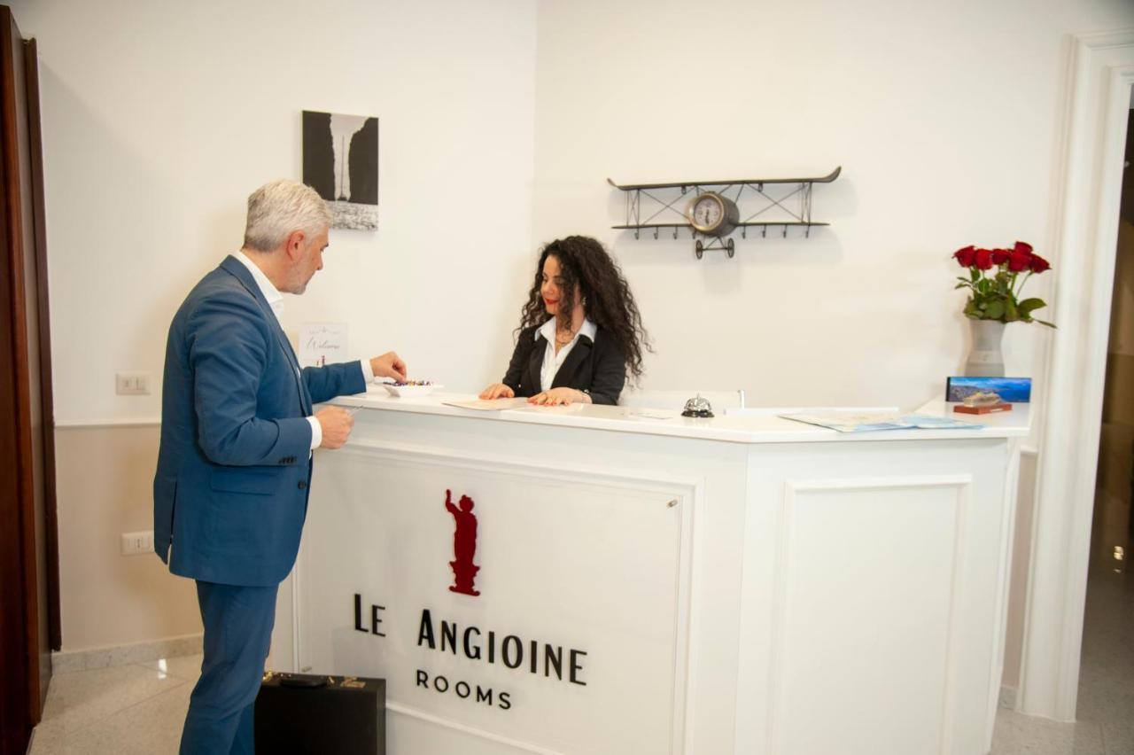 Le Angioine Rooms Naples Exterior photo