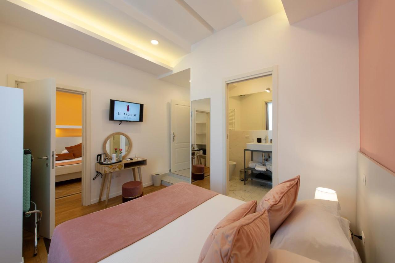 Le Angioine Rooms Naples Exterior photo