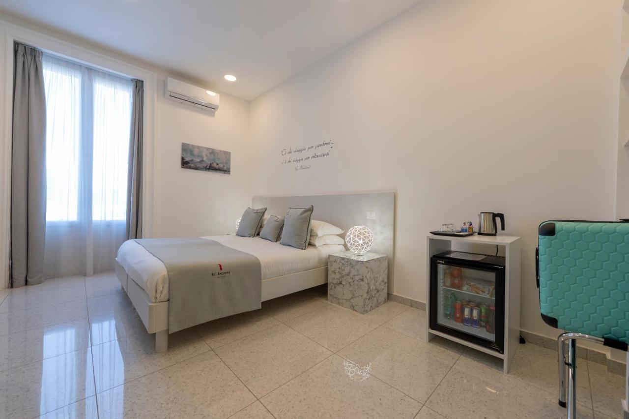 Le Angioine Rooms Naples Exterior photo